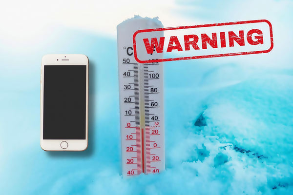 Protecting Your Phone from Freezing Temperatures: A Guide to Using Heated Power Banks and Insulated Aluminum Cases