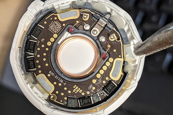 Huaqiangbei AirTag Phone Cases: A Reverse Engineering Report on Tracking Chips