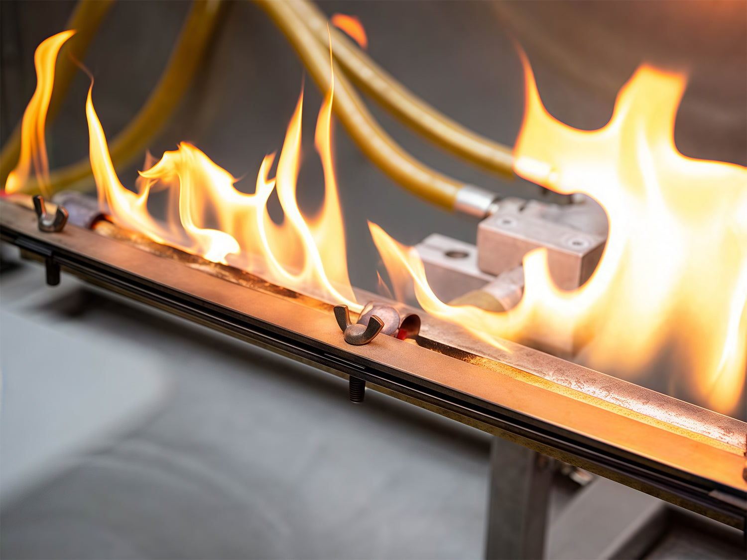 Inferno in the Making: The Dangers of Poor-Quality Charging Cables – A Simulation Experiment on Fire Risks Due to Insufficient Copper Wire Cross-Section