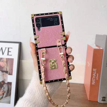 Luxury Flip Case with a chain, for Samsung Galaxy Z Flip 4 & 3